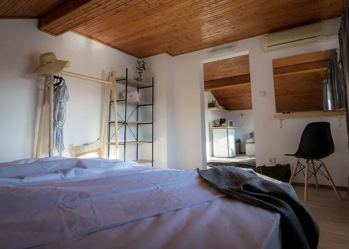 Апартамент Cherry Garden Свети Влас