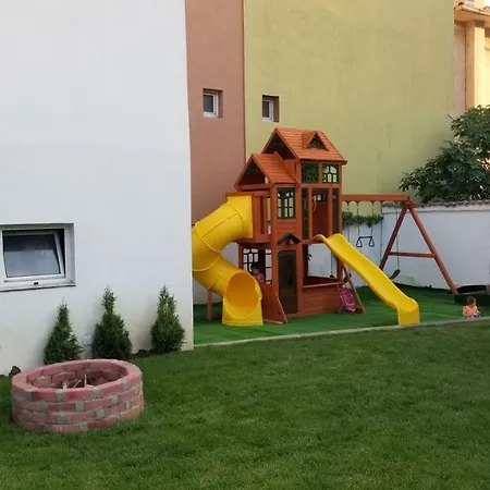 Cherry Garden Апартаменты